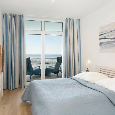 Eichenhain Strandtraeumer Pelzerhaken