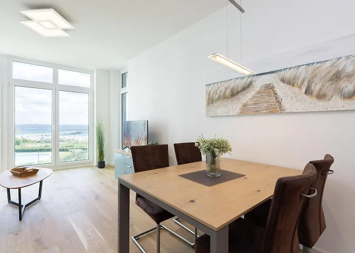 Eichenhain Strandtraeumer Pelzerhaken